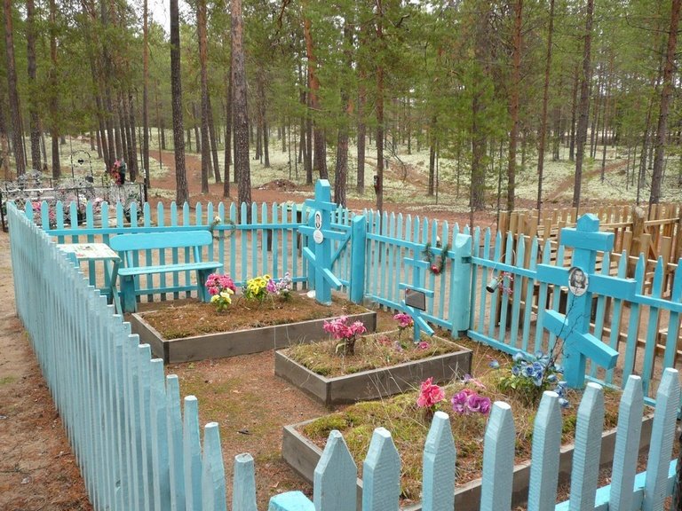 cemeteryofyaksha.jpg